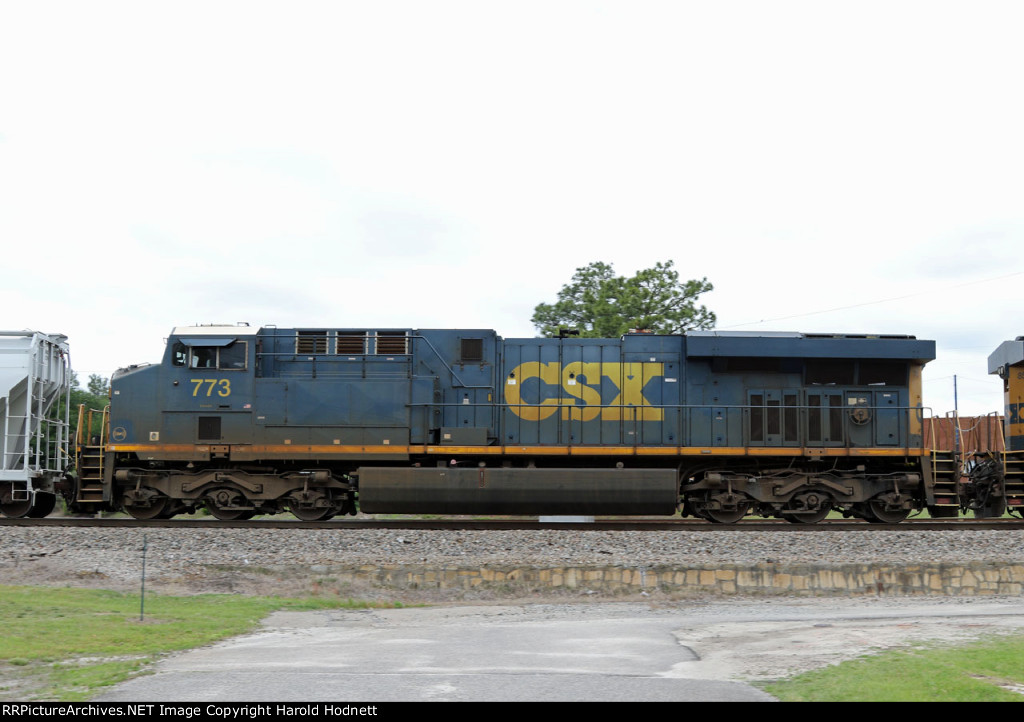 CSX 773